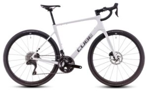 Bicicleta de carretera Cube Attain C:62 SLX Shimano 105 Di2 12V 700 mm Blanco Cotton Gris 2025